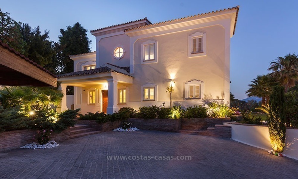 For sale: Luxury frontline golf villa in Marbella 2160