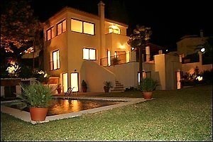 Villa for sale - Nueva Andalucia - Marbella