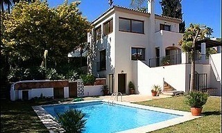 Villa for sale - Nueva Andalucia - Marbella 1