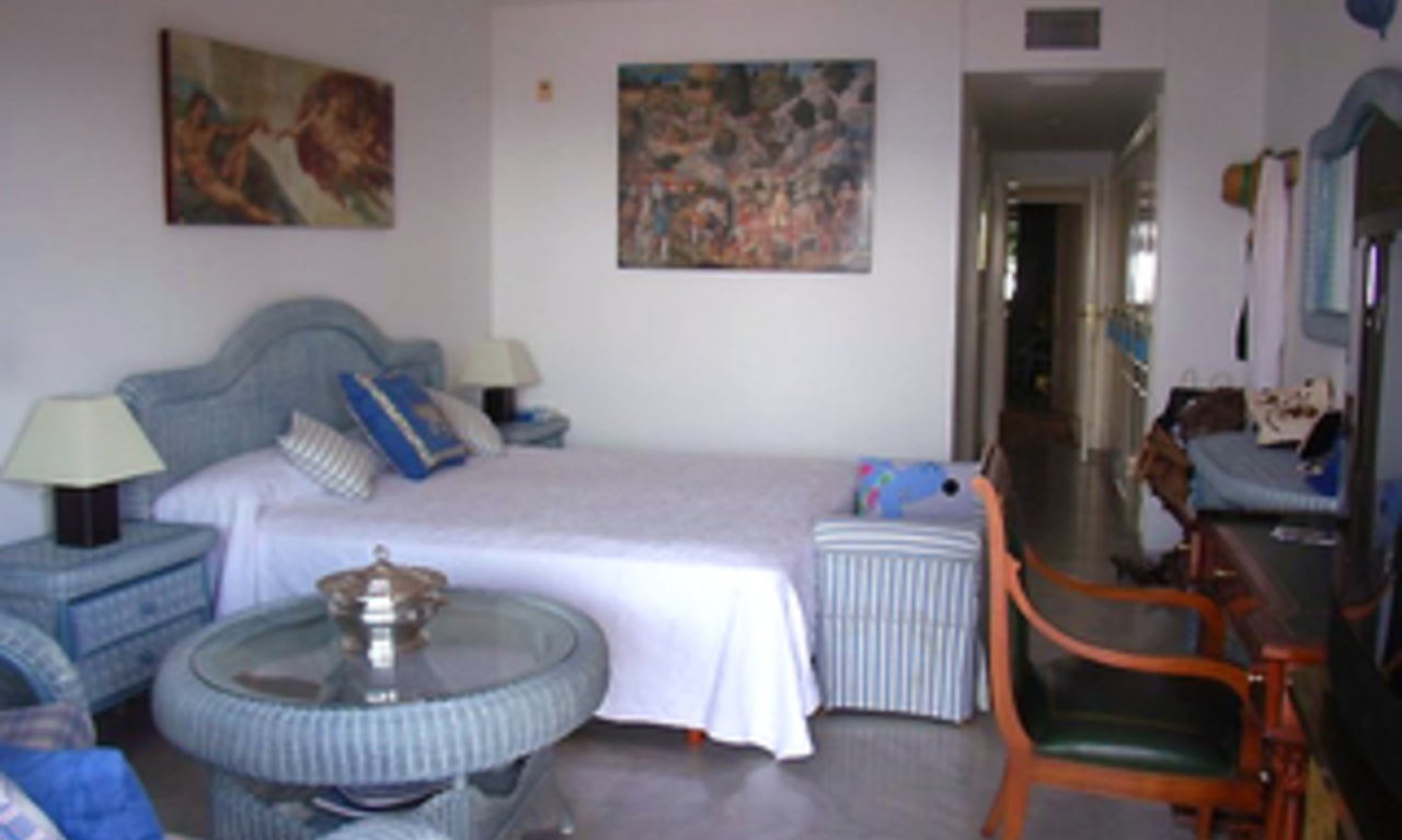 Beachfront apartment for sale in Puente Romano, Golden Mile, Marbella 5