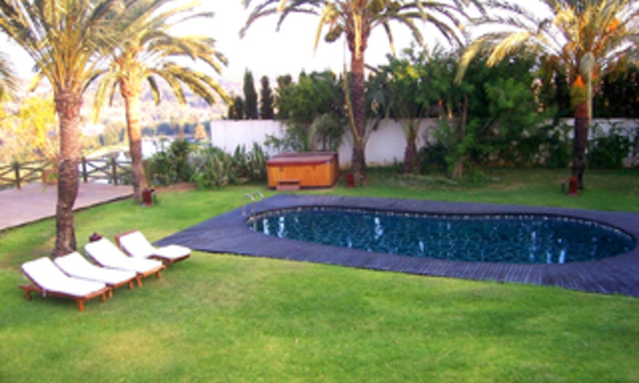 Villa for sale within own private secure urbanisation, Marbella east 4