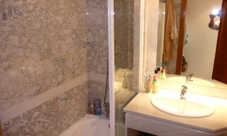 Luxurious Apartment for sale in Puerto Banus, Marbella 12