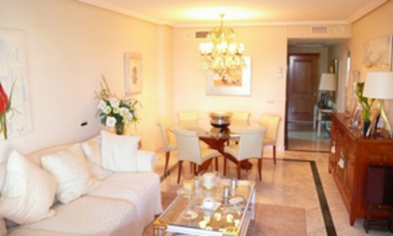 Luxurious Apartment for sale in Puerto Banus, Marbella 7