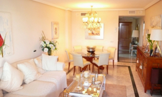 Luxurious Apartment for sale in Puerto Banus, Marbella 7