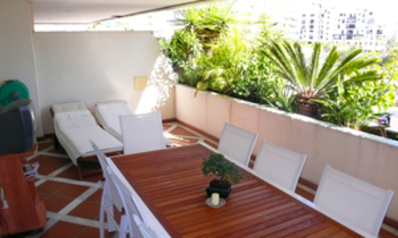 Luxurious Apartment for sale in Puerto Banus, Marbella 14