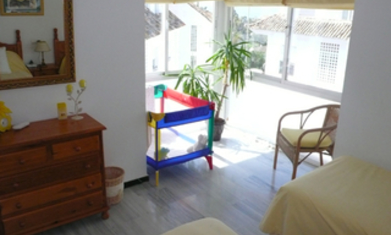 Beachside Penthouse apartment for sale in Puerto Banus, Marbella 9