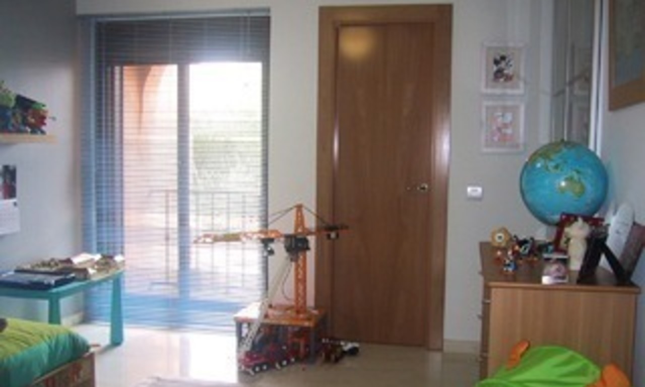 Apartment to buy in gated resort, Marbella - Benahavis 9