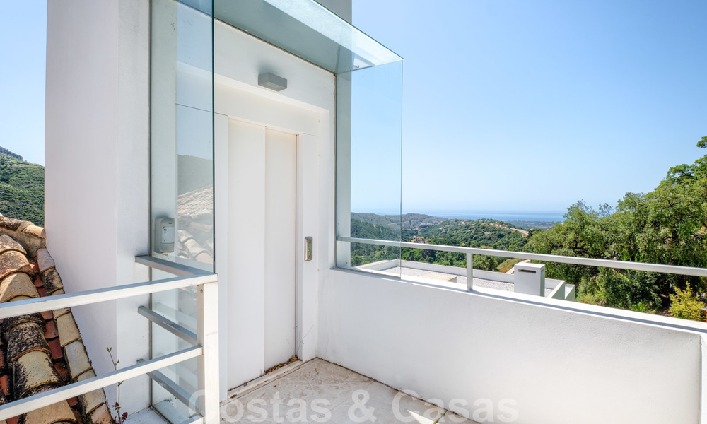 For Sale: Contemporary Villa at a gated Country Club in Marbella - Benahavis. Back on the market and reduced in price. 25950