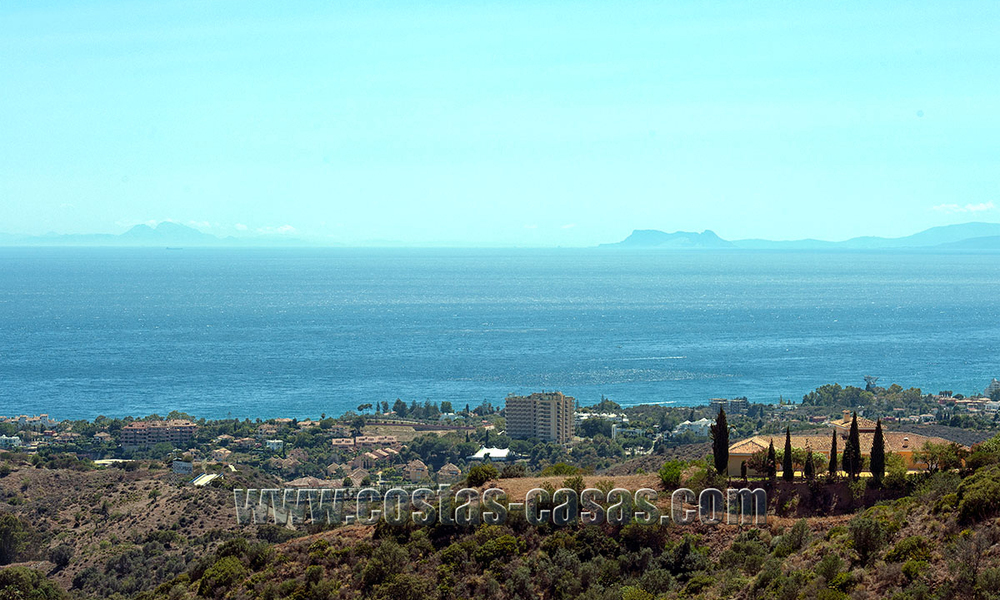 For Sale: Modern Luxury Apartment in Marbella with spectacular sea view 27363