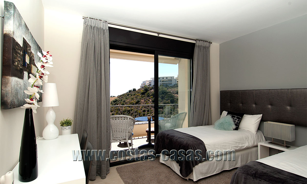 For Sale: Modern Luxury Apartment in Marbella with spectacular sea view 27379