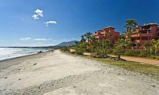 Frontline beach Penthouse apartment for sale, New Golden Mile, Marbella - Estepona 4