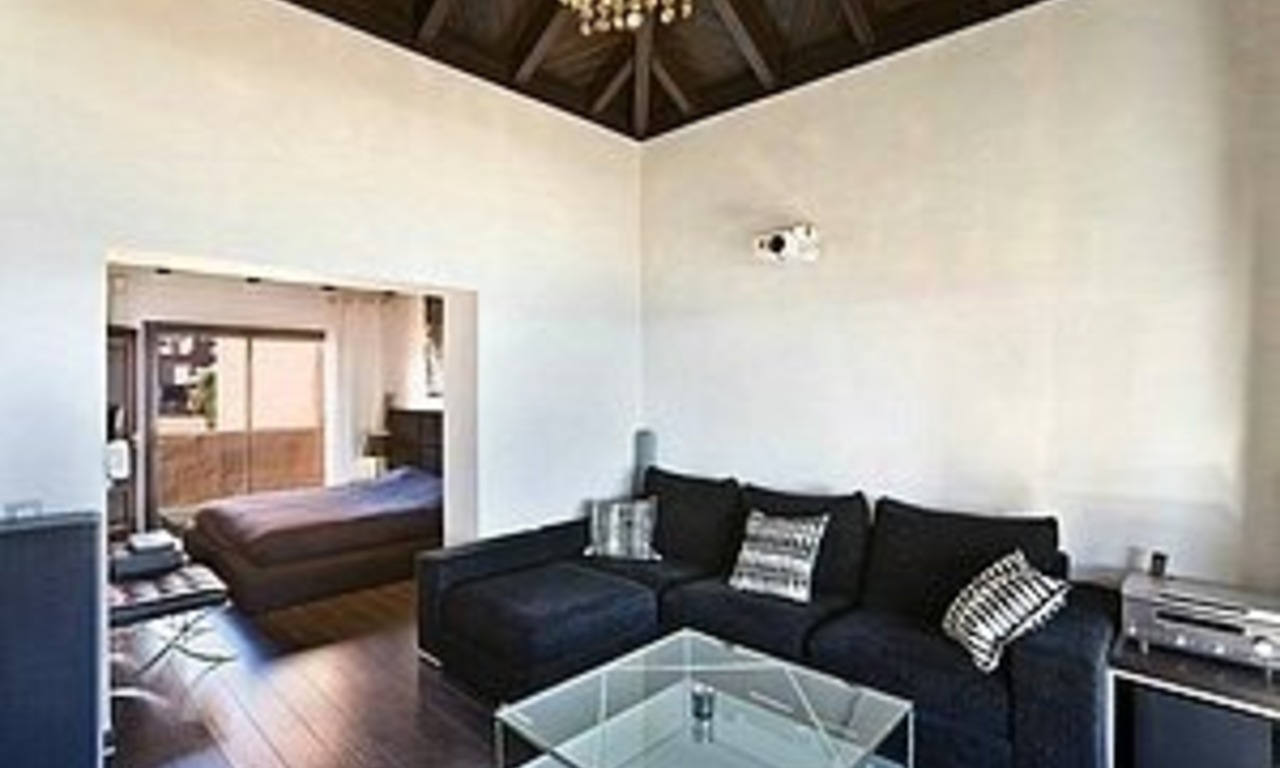 Frontline beach Penthouse apartment for sale, New Golden Mile, Marbella - Estepona 7