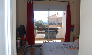 Beachside apartment for sale, 2nd line beach, Puerto Banus - Marbella 13