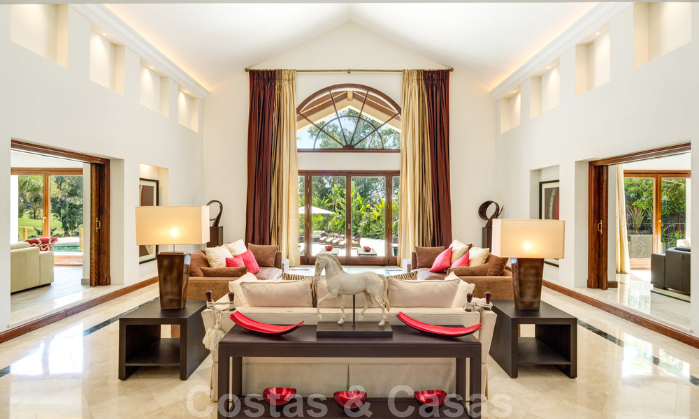 For Sale: Large and Luxury Front-Line Golf Villa in Nueva Andalucía, Marbella 21594