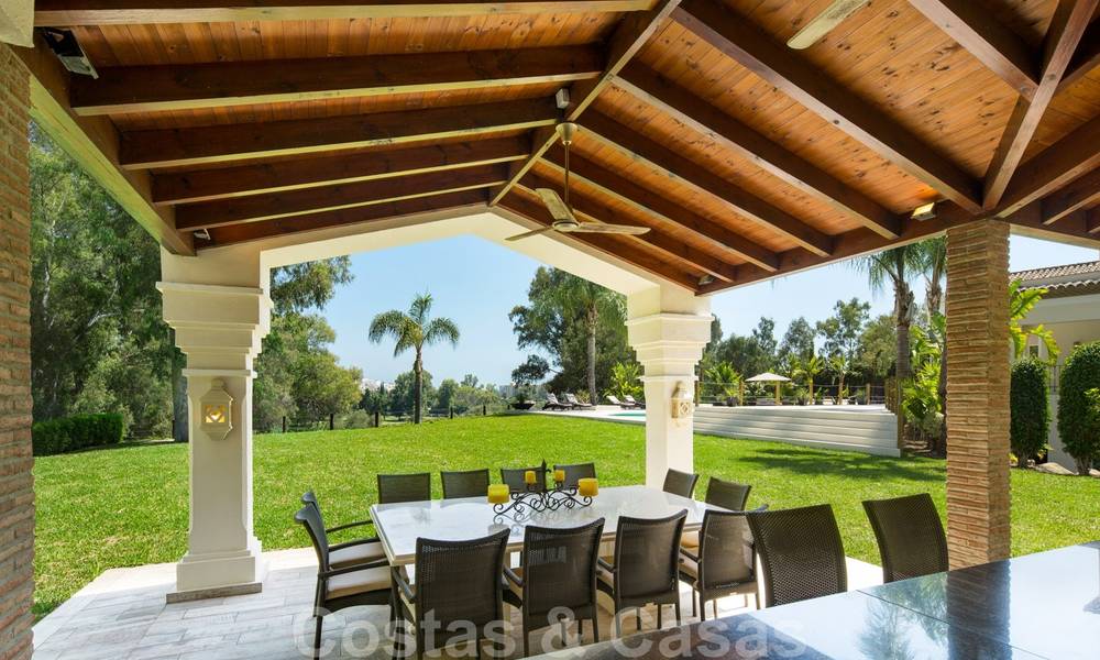 For Sale: Large and Luxury Front-Line Golf Villa in Nueva Andalucía, Marbella 21602