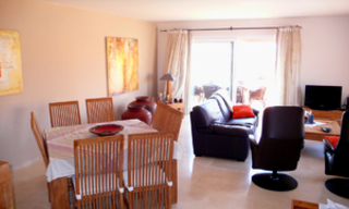 Beachfront penthouse apartment for sale in La Duquesa, Costa del Sol, Spain 11