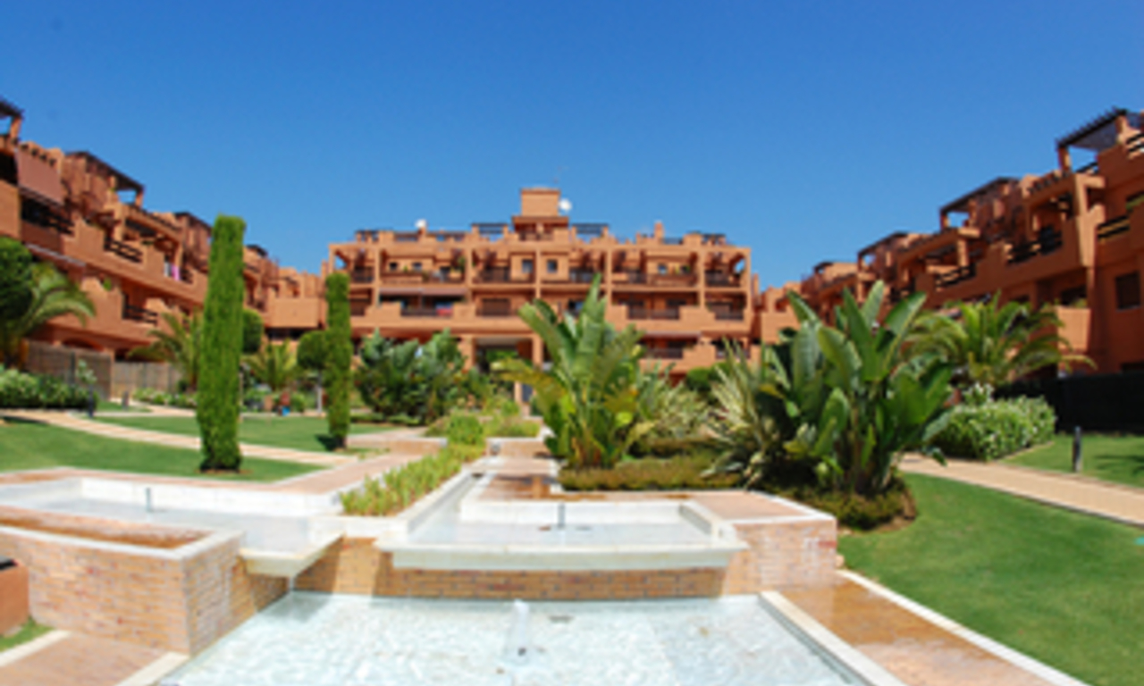 Beachfront apartments and penthouse for sale, Estepona, Costa del Sol 14