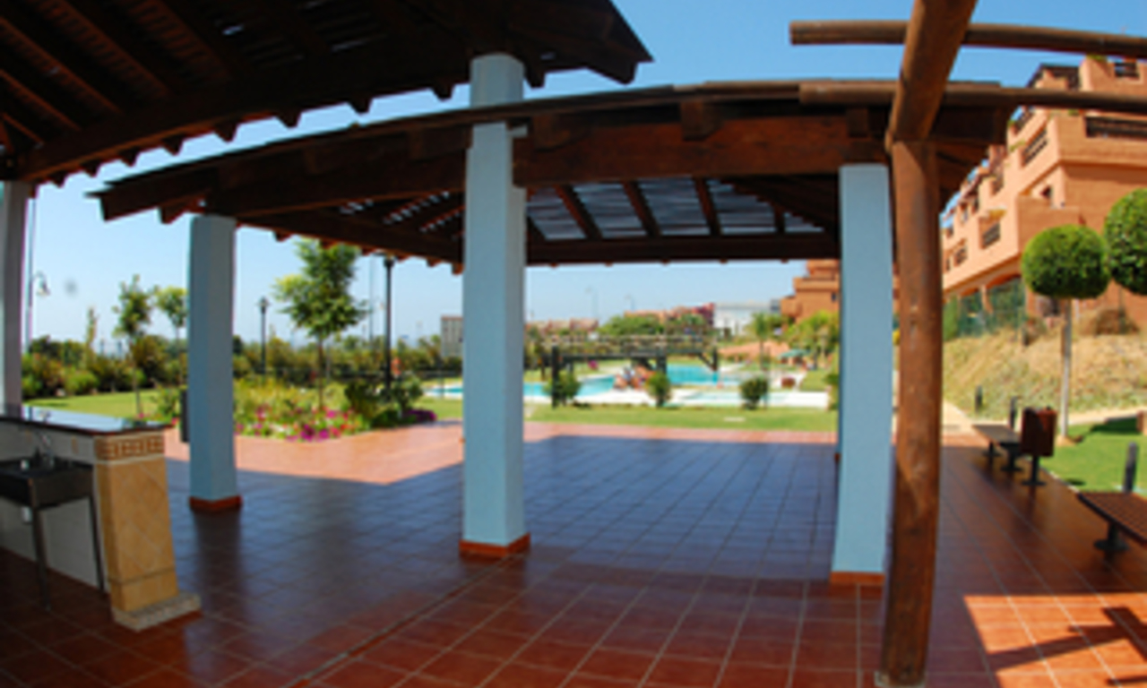 Beachfront apartments and penthouse for sale, Estepona, Costa del Sol 5