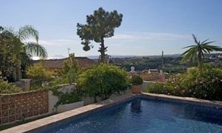 Bargain detached villa for sale in Estepona, Costa del Sol 1