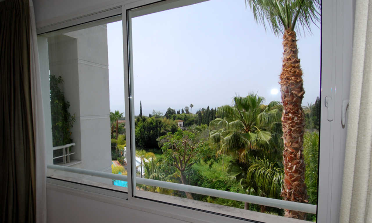 Marbella Golden Mile for sale: Luxury apartment to buy 8