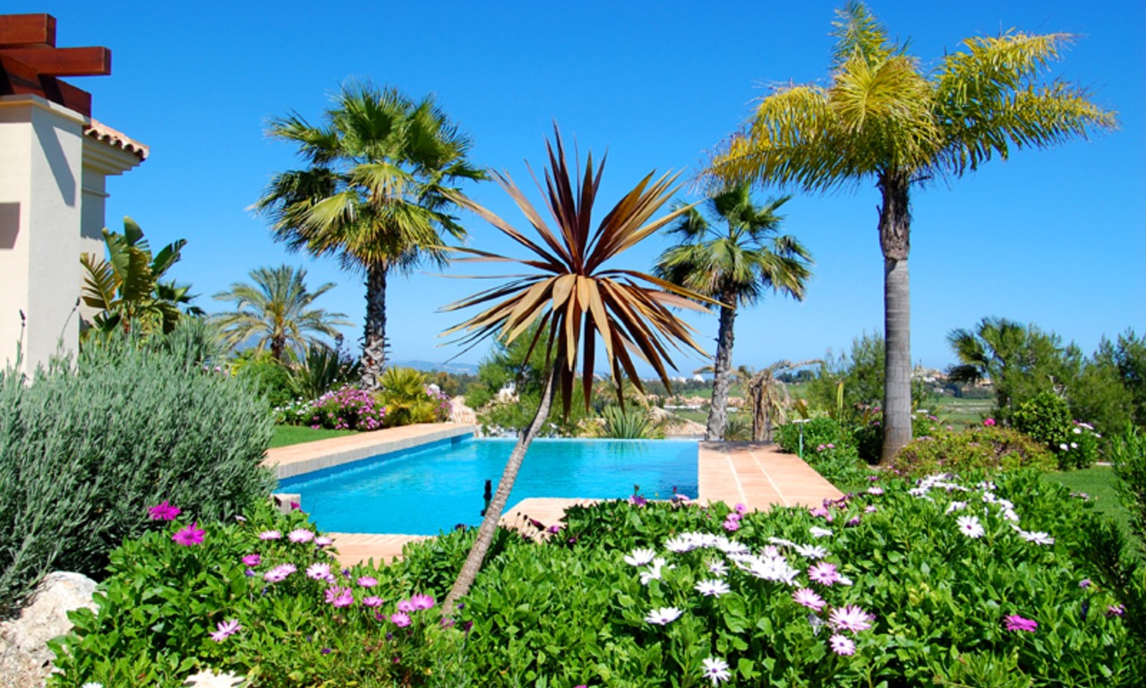 New villa in a gated resort in the area of Marbella – Benahavis 4