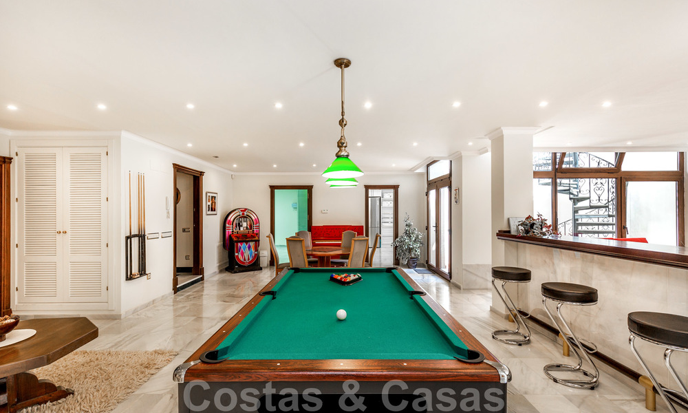 Luxury villa with open sea views for sale in Sierra Blanca, Marbella 22203