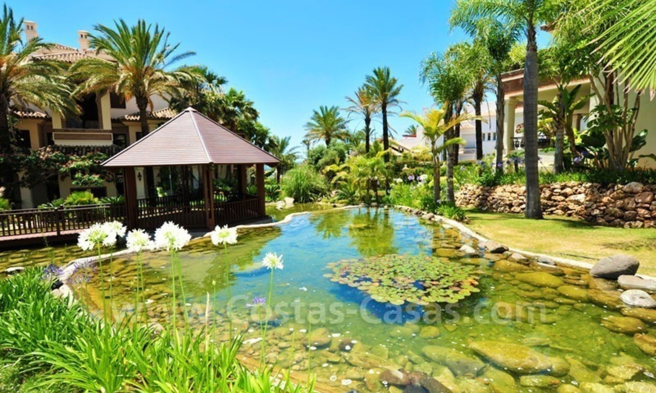 Distressed sale Marbella: Luxury apartment Los Monteros beach 2