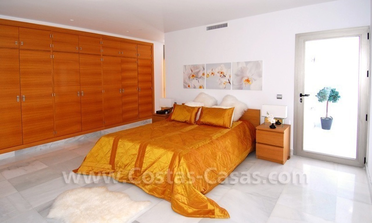 Distressed sale - Modern style villa for sale in a gated golf resort between Marbella, Benahavis and Estepona 25