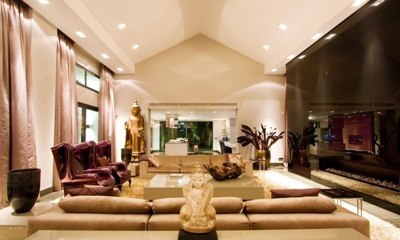 Contemporary new luxury villa for sale exclusive beachside Los Monteros Playa - Marbella 14