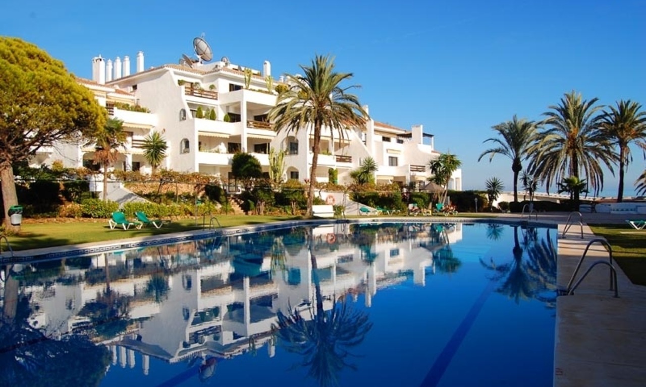 Beachfront apartments and houses for sale - Golden Mile - Marbella 0