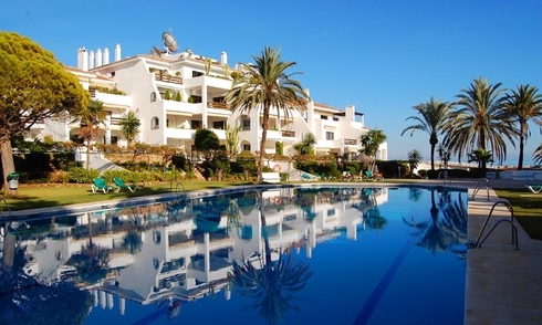 Beachfront apartments and houses for sale - Golden Mile - Marbella 