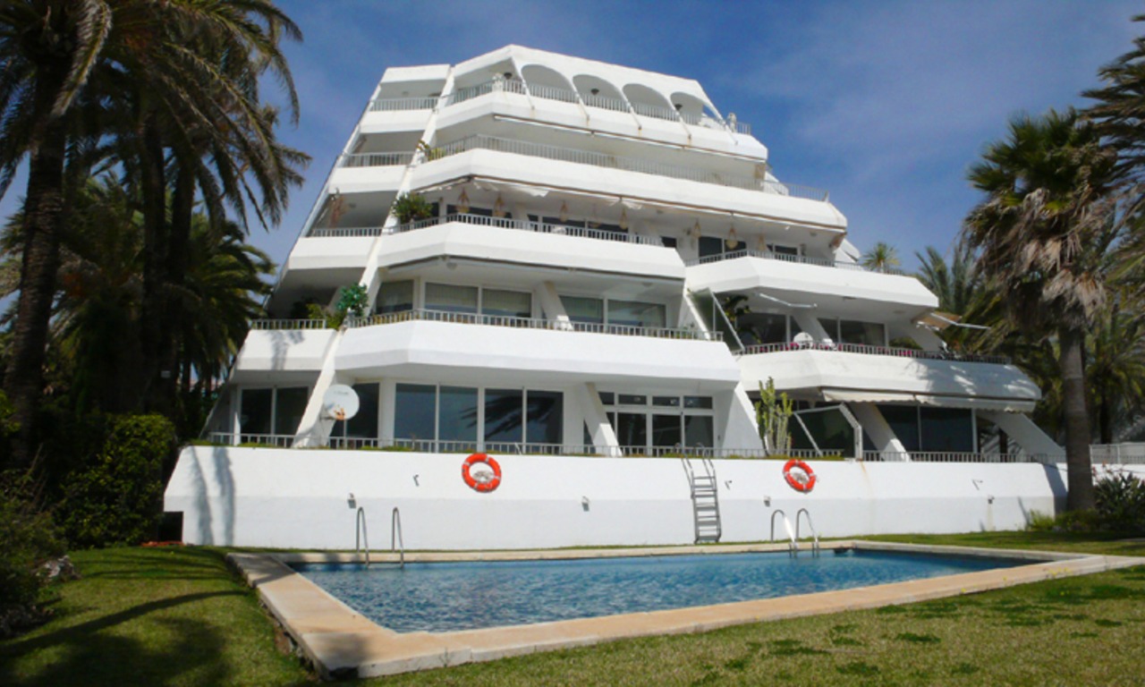 Beachfront, frontline beach apartment for sale, Golden Mile, Marbella – Puerto Banus 6