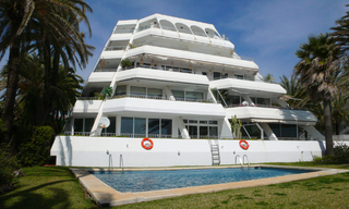 Beachfront, frontline beach apartment for sale, Golden Mile, Marbella – Puerto Banus 6