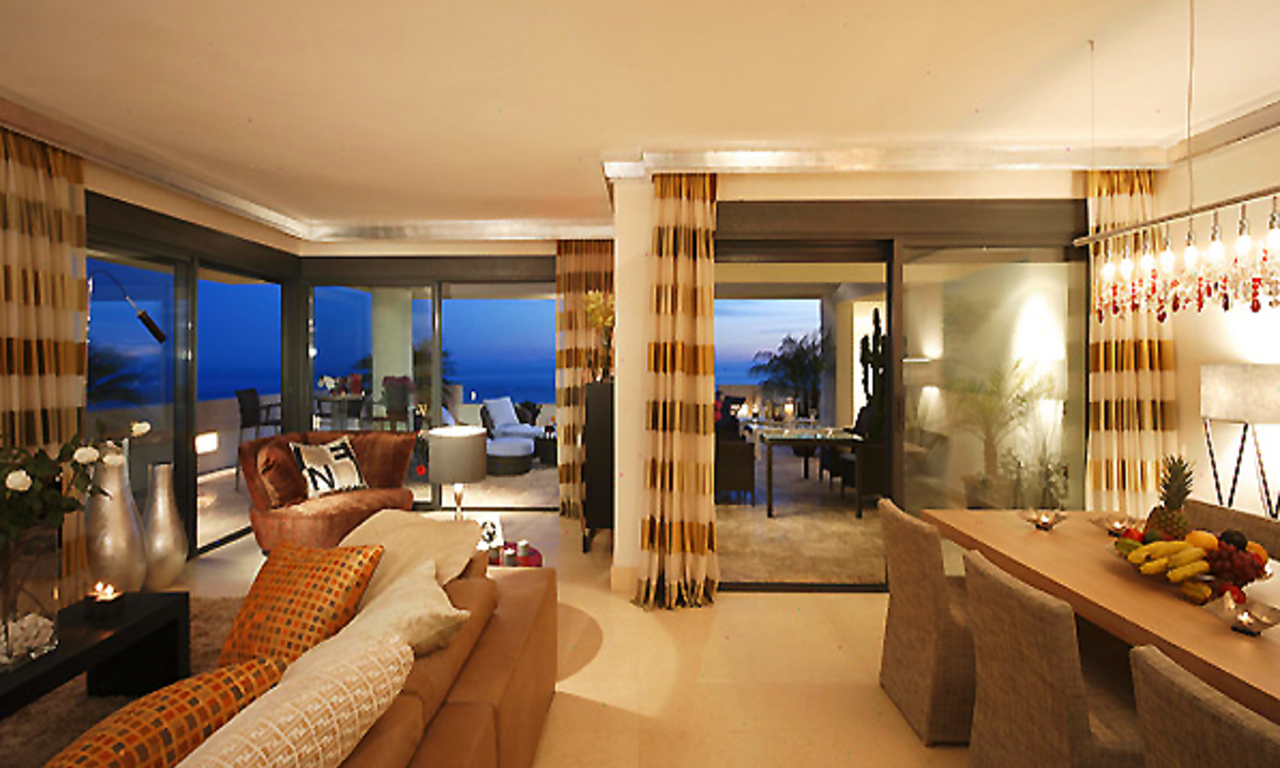 Bargain Luxury apartment for sale, Los Monteros, Marbella east 1