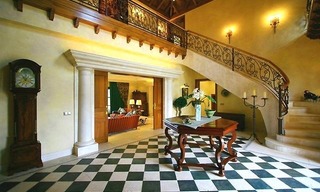 Luxury villa for sale, Gated secure golf resort, Marbella - Benahavis area, gated and secure golf resort 4