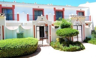 Bargain Frontline golf Townhouses for sale in Nueva Andalucia, Marbella 19
