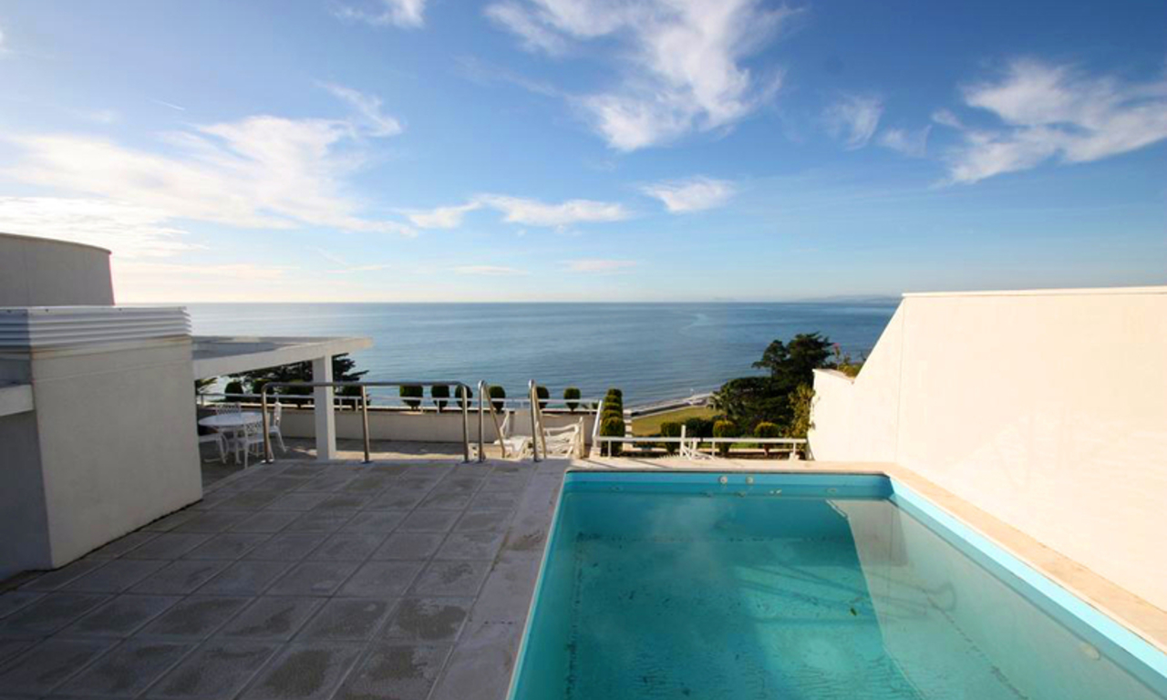 Estepona New Golden Mile for sale: beachfront penthouse 0