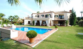 Elegant exclusive villa for sale near Puerto Banus in Marbella 0