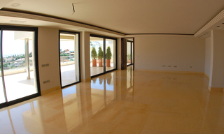 New Modern luxury apartment for sale in Nueva Andalucia - Marbella 2