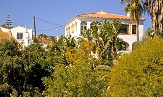 Spacious villa for sale in El Rosario with very nice views in East Marbella 1