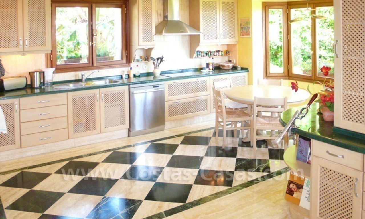 Exclusive villa to buy, Sierra Blanca, Golden Mile Marbella 12
