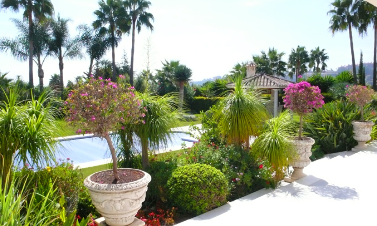 Exclusive new villa to buy, Nueva Andalucia - Marbella 7