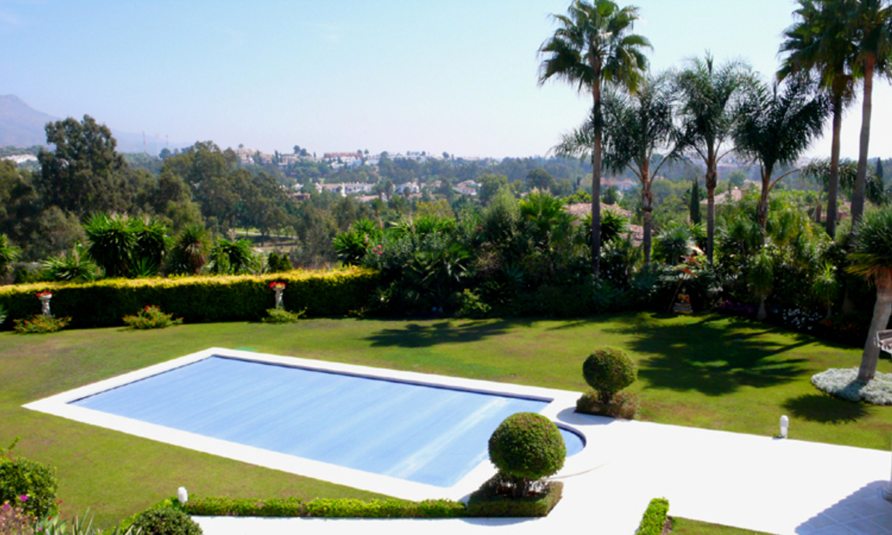 Exclusive new villa to buy, Nueva Andalucia - Marbella 27