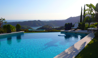 Exclusive luxury villa for sale in Marbella area on a large private plot with panoramic views 6