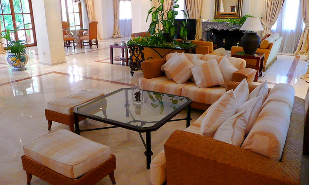 Luxury villa to buy, Marbella east. 8