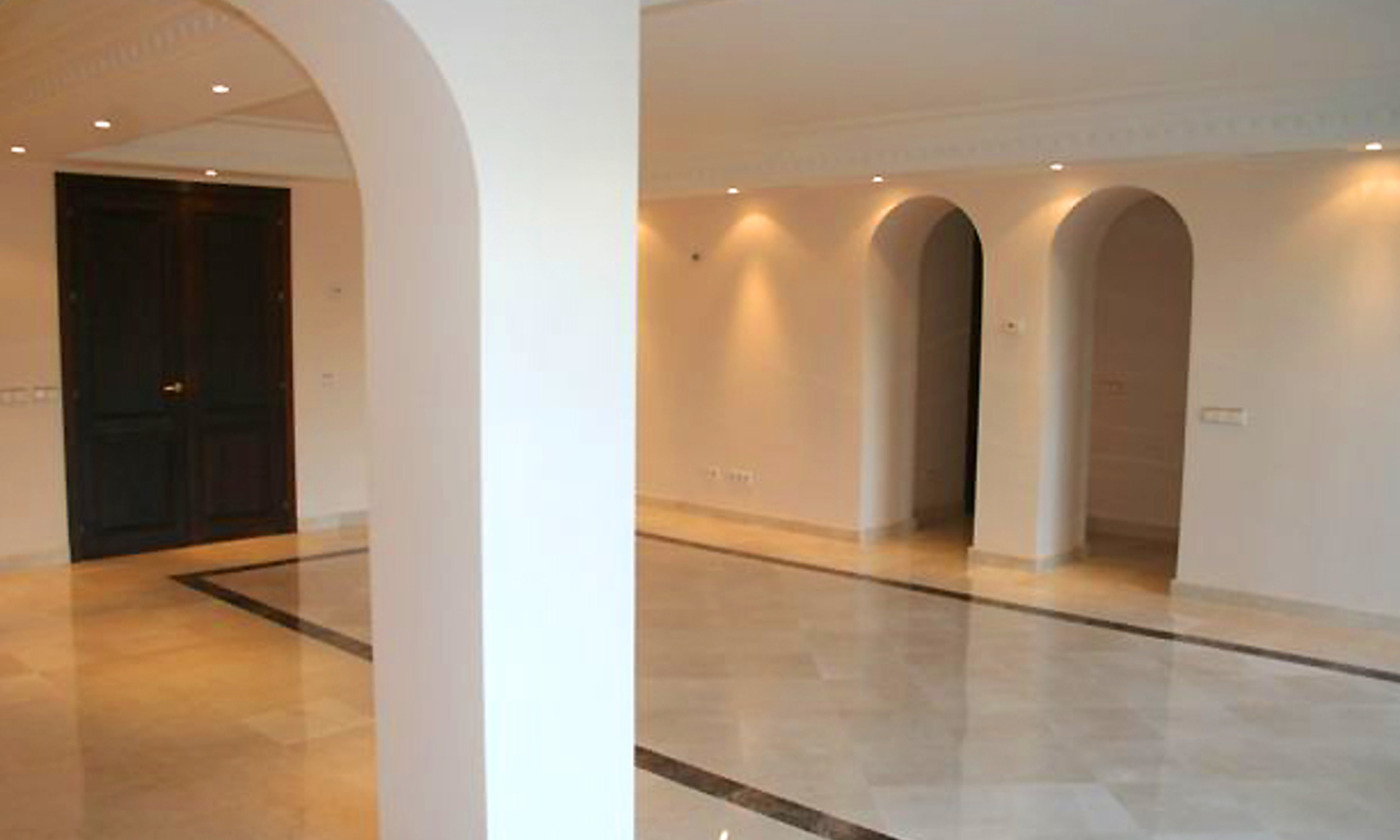 Newly built luxury villa for sale, Marbella - Benahavis 10