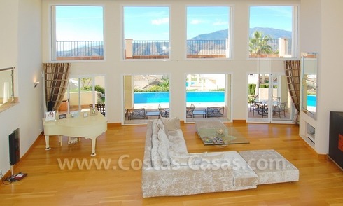 Contemporary style luxury villa for sale in Marbella 