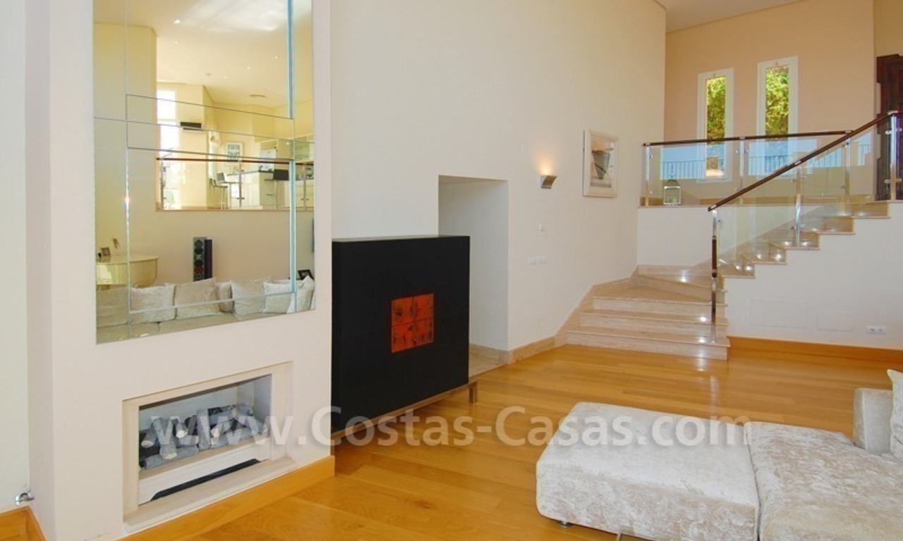Contemporary style luxury villa for sale in Marbella 9