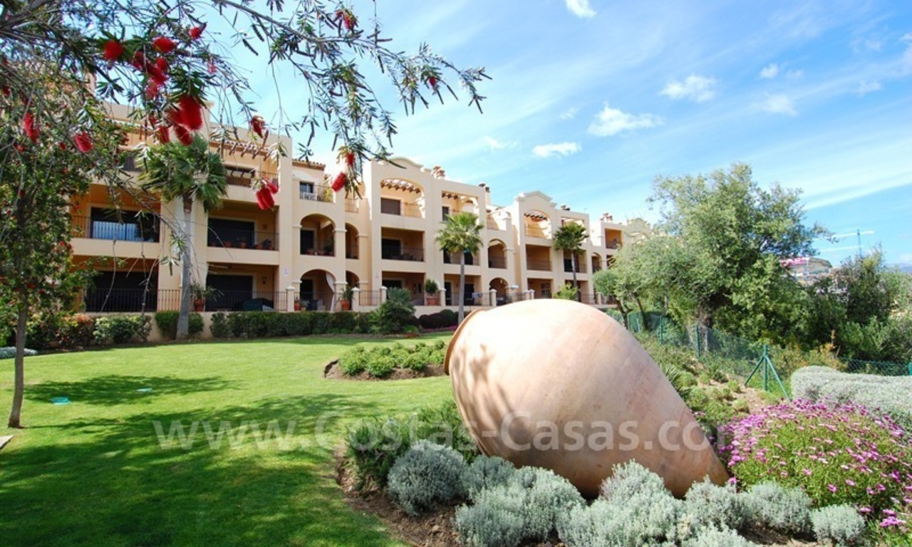 Modern luxury apartment for sale with spectacular sea views, Golf resort Marbella 22