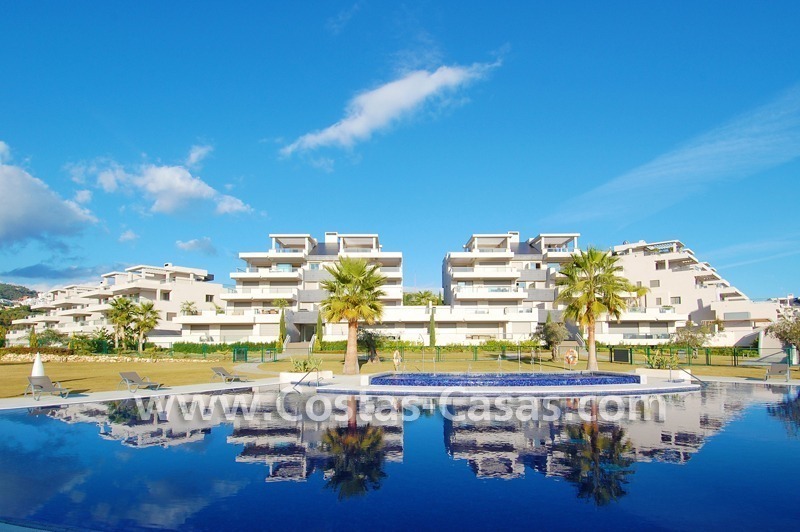 Modern luxury golf apartments with sea views for sale in the area of Marbella - Benahavis